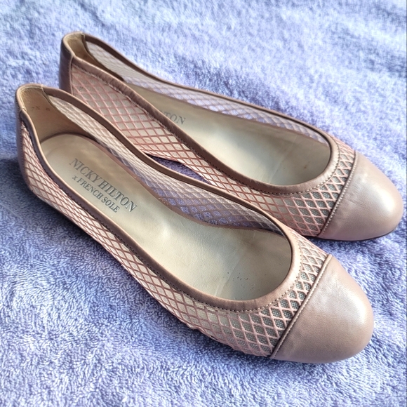 2/$20 Nicky Hilton French Sole Diamond Mesh Jessica Flats - Picture 1 of 7
